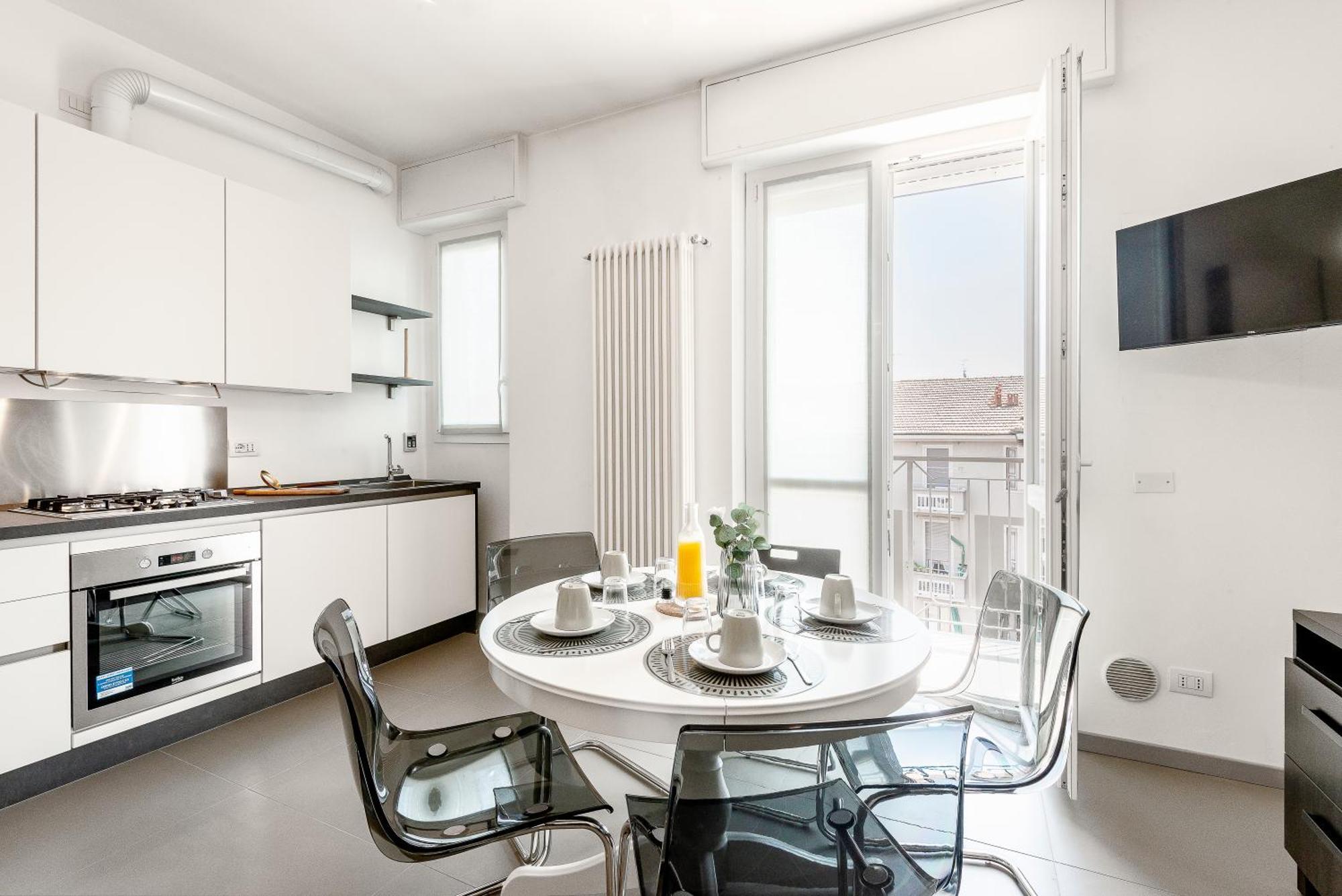 Stayeasy Piane56 Panoramic Next To M5 Metro Milan